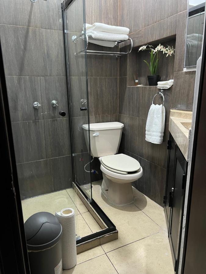 Catedral 304 Hotel ปวยบลา ภายนอก รูปภาพ